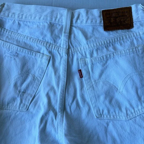 Levis Premium White Wedgie Jeans Sz 26 - Picture 6 of 9